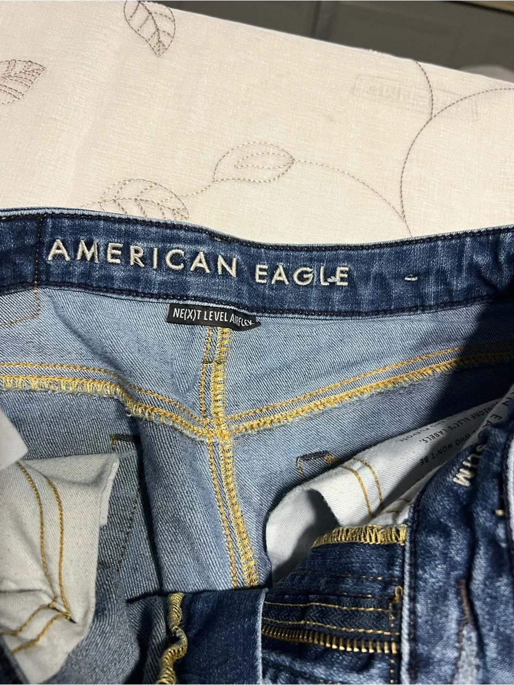 American Eagle Outfitters Men's Medium Blue Slim Straight Jeans N10.1